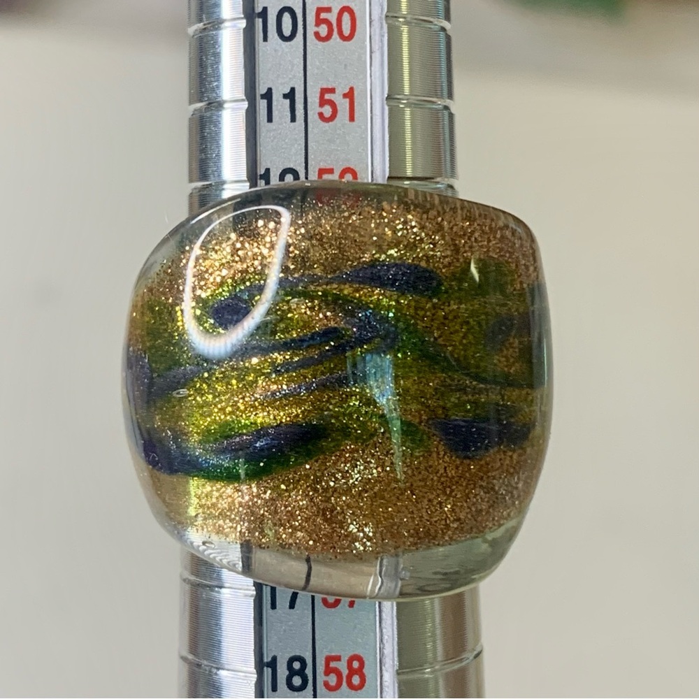 Murano Style Solid Glass Ring Hand Blown Artisan Dome Blue Green Swirl Sz 7 VTG - Picture 9 of 10